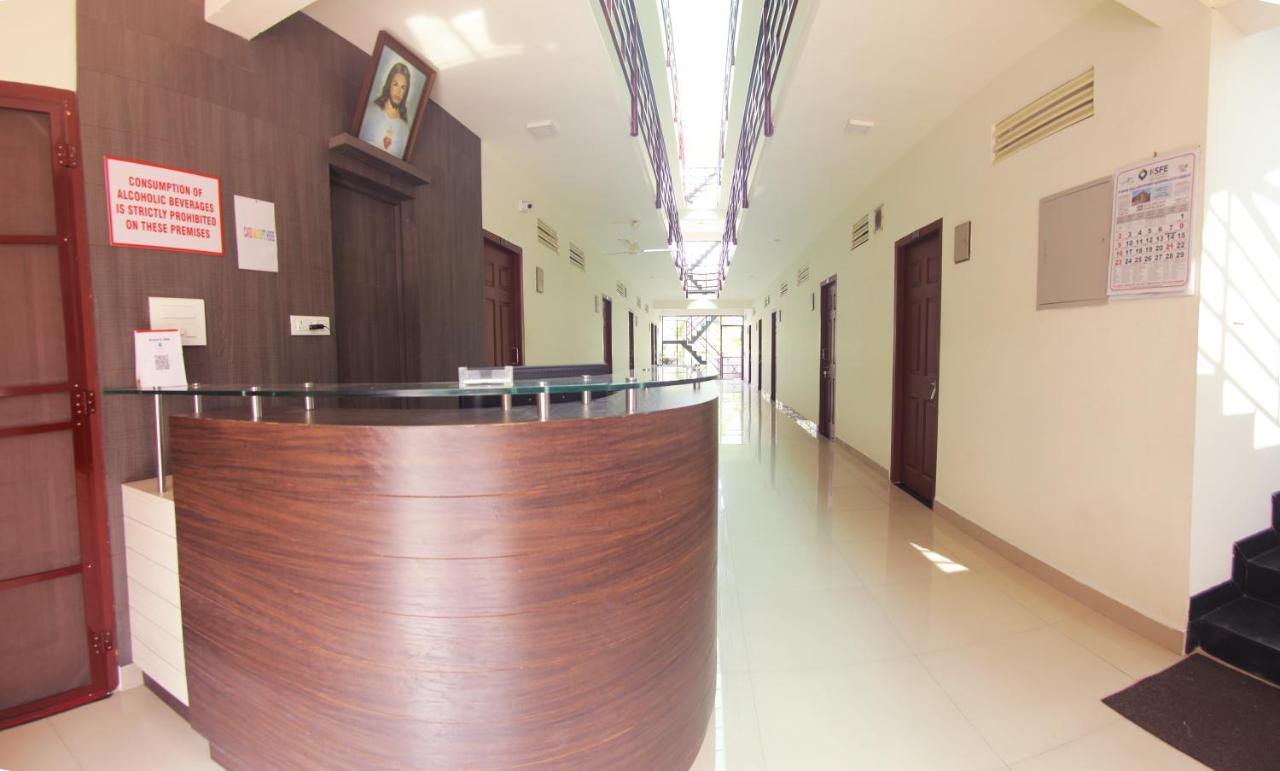 Noah'S Ark Hotel Kochi Екстериор снимка