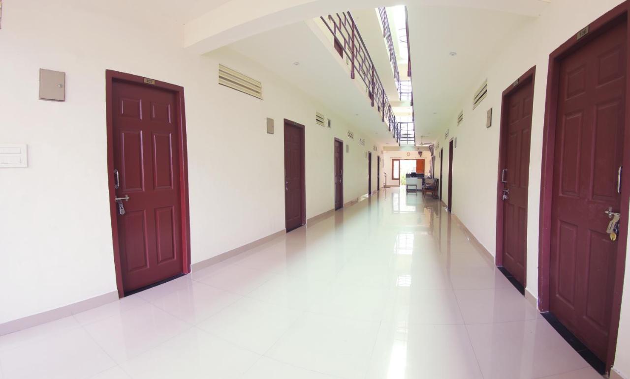 Noah'S Ark Hotel Kochi Екстериор снимка