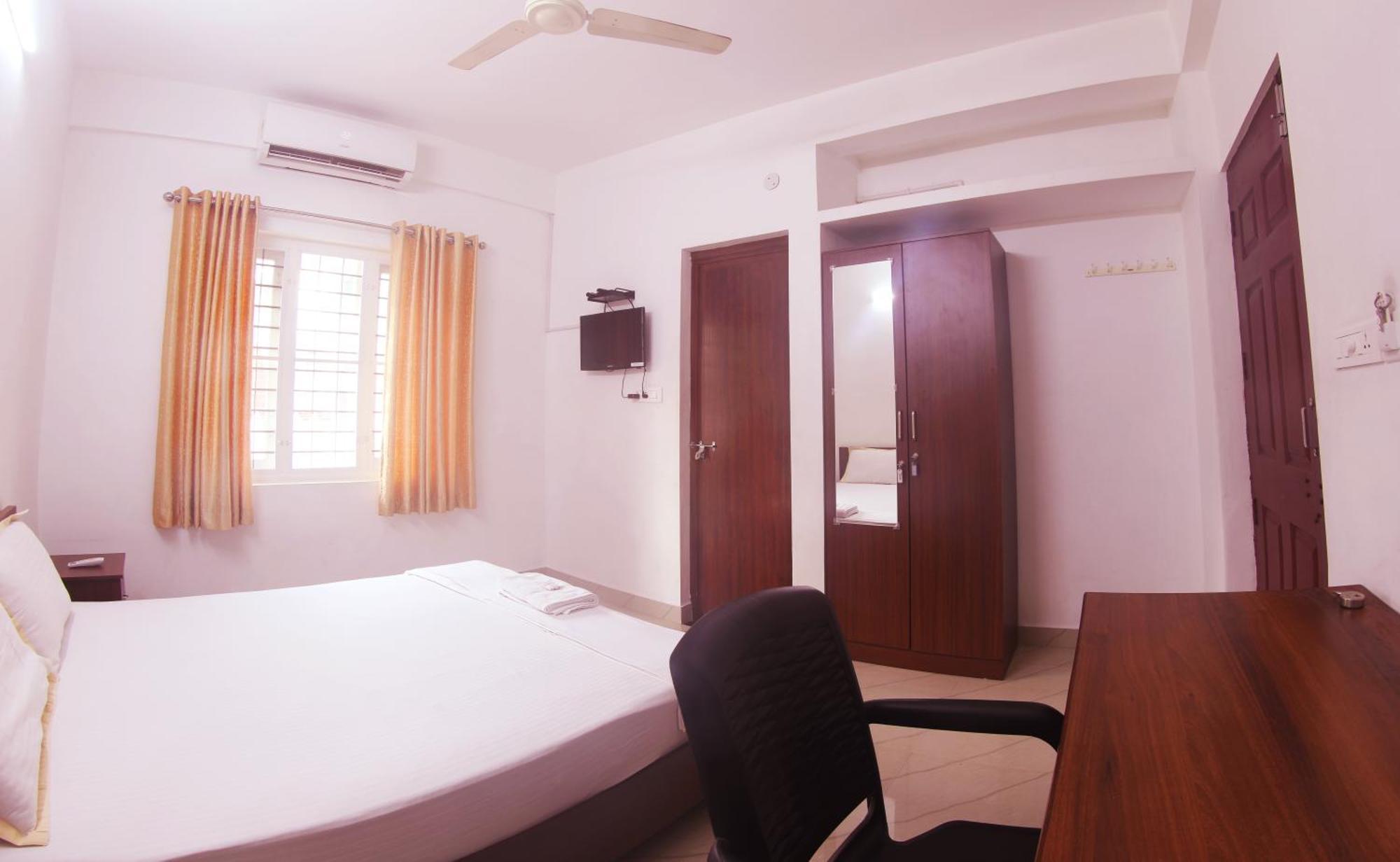 Noah'S Ark Hotel Kochi Екстериор снимка